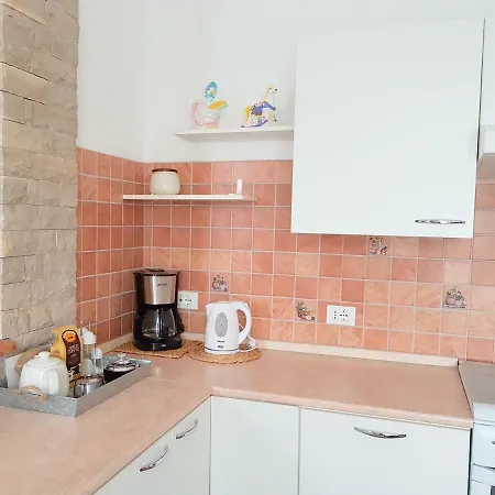 A Casa Di Clementina Apartman Raffa